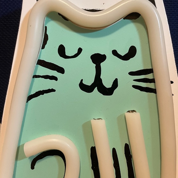 Indigo Chapters Cat Novelty Light Wall Hanging NWTs - Picture 4 of 4